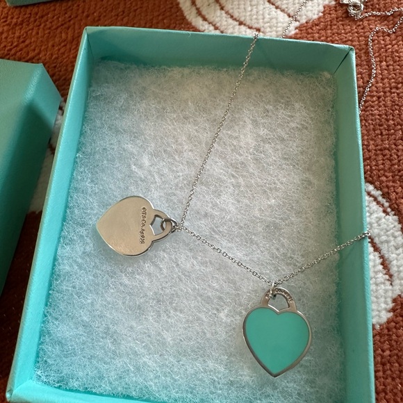 Tiffany & Co. - Picture 5 of 6